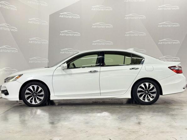 Honda Accord X с пробегом 2017 года, цена 2 170 000 рублей, 160936 км, седан, Автокод Объявления