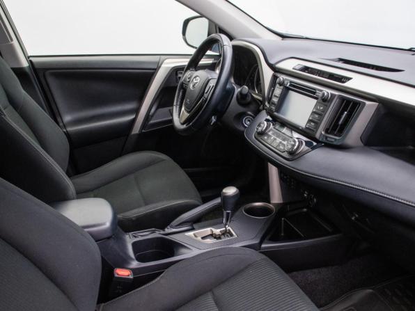 Toyota RAV4 IV (XA40) с пробегом 2015 года, цена 1 844 000 рублей, 94127 км, внедорожник, Автокод Объявления