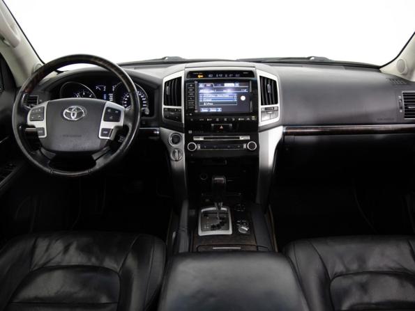Toyota Land Cruiser 200 Series Рестайлинг 1 с пробегом 2012 года, цена 2 899 000 рублей, 339529 км, внедорожник, Автокод Объявления