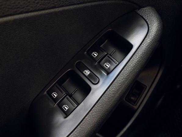 Volkswagen Jetta VI с пробегом 2014 года, цена 1 089 000 рублей, 152000 км, седан, Автокод Объявления