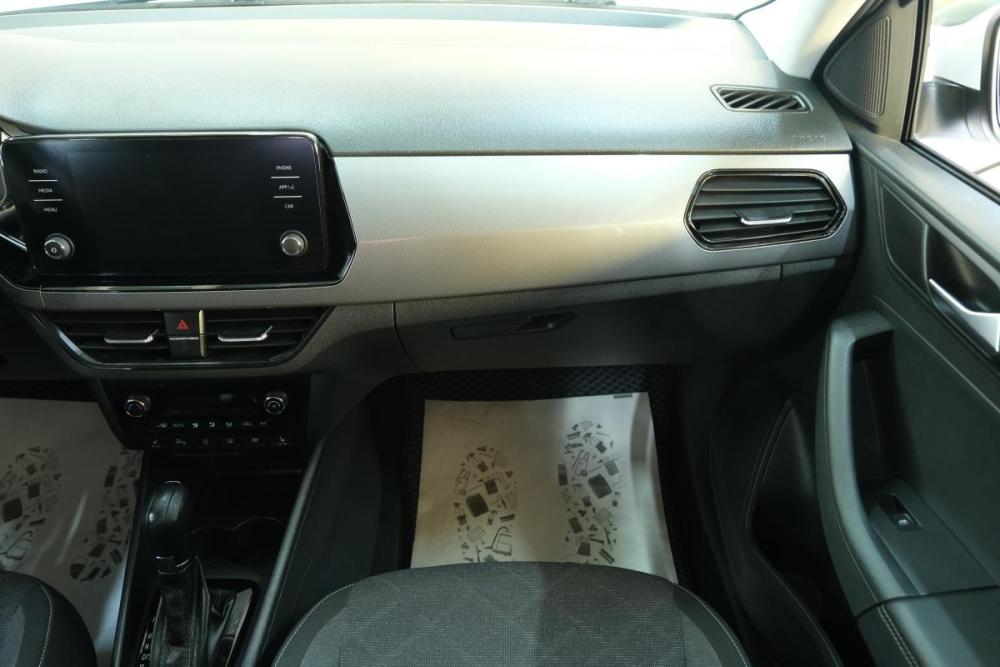 Volkswagen Polo VI Омск  - изображение 19