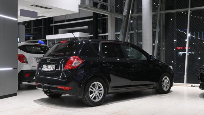 Kia Ceed I Рестайлинг с пробегом 2011 года, цена 725 000 рублей, 190728 км, хэтчбек, Автокод Объявления