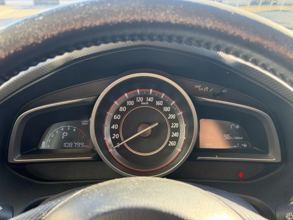 Mazda 3 III (BM) с пробегом 2014 года, цена 1 270 000 рублей, 108799 км, седан, Автокод Объявления