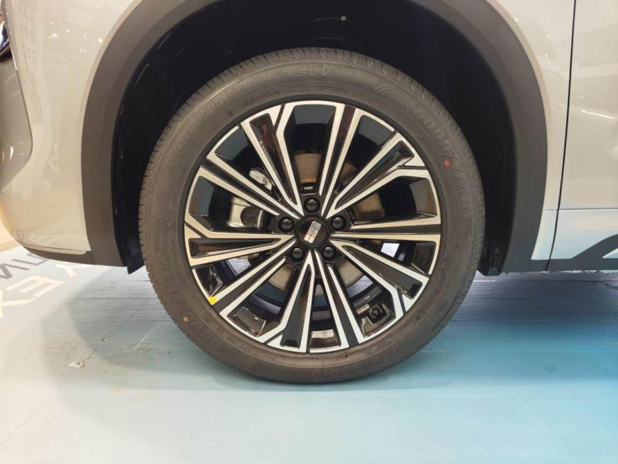 Geely EX5 EM-i Нижний Новгород  - изображение 12