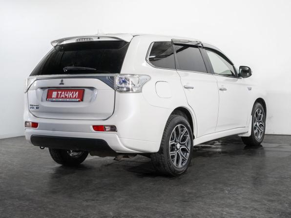 Mitsubishi Outlander III Рестайлинг с пробегом 2015 года, цена 1 849 500 рублей, 190736 км, внедорожник, Автокод Объявления
