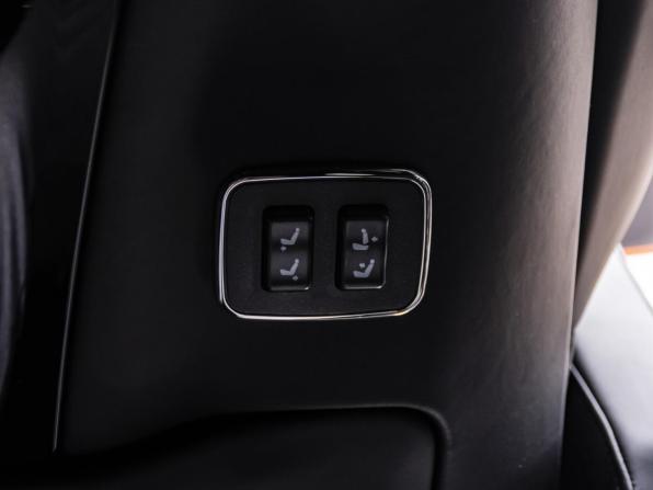 Kia Carnival IV Рестайлинг с пробегом 2024 года, цена 11 300 000 рублей, 26571 км, минивэн, Автокод Объявления