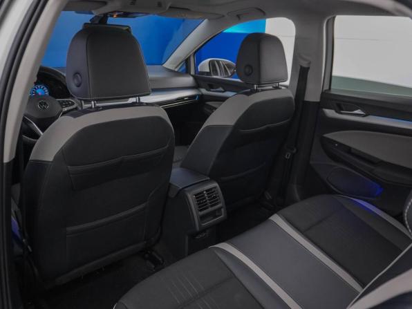 Volkswagen Golf VIII с пробегом 2022 года, цена 2 974 444 рубля, 42612 км, хэтчбек, Автокод Объявления