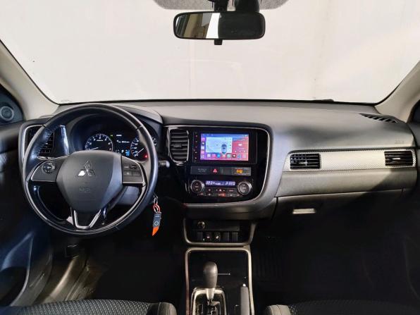 Mitsubishi Outlander III Рестайлинг 2 с пробегом 2017 года, цена 2 089 000 рублей, 71122 км, внедорожник, Автокод Объявления