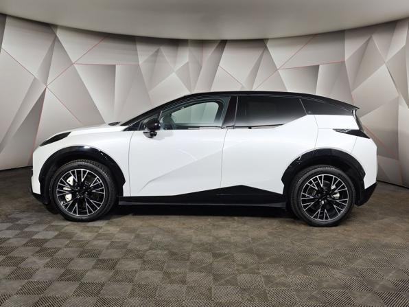 Zeekr X I с пробегом 2023 года, цена 3 955 000 рублей, 30824 км, внедорожник, Автокод Объявления