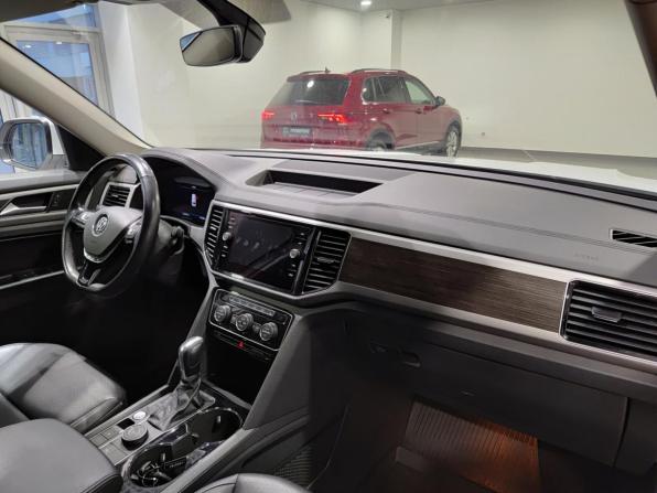 Volkswagen Teramont I с пробегом 2019 года, цена 3 100 000 рублей, 171679 км, внедорожник, Автокод Объявления