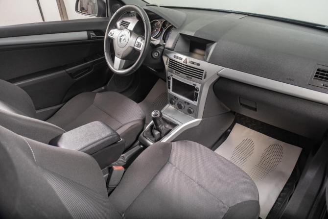 Opel Astra H Рестайлинг с пробегом 2010 года, цена 589 000 рублей, 190000 км, хэтчбек, Автокод Объявления