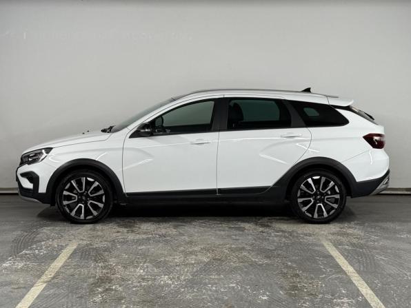 Lada (ВАЗ) Vesta I Рестайлинг (NG) с пробегом 2024 года, цена 2 050 000 рублей, 1334 км, универсал, Автокод Объявления
