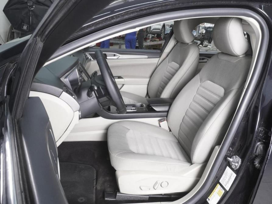 Ford Fusion (North America) II Рестайлинг Ростов-на-Дону  - изображение 10