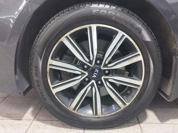 Kia Optima IV Рестайлинг с пробегом 2019 года, цена 1 550 000 рублей, 237015 км, седан, Автокод Объявления