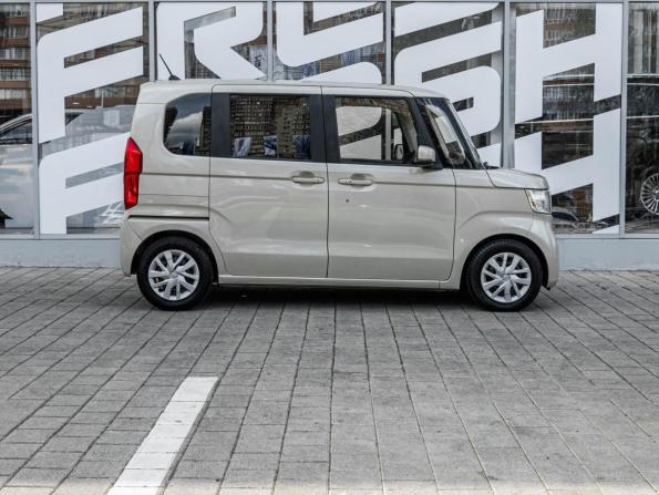 Honda N-BOX II с пробегом 2019 года, цена 898 700 рублей, 55681 км, микровэн, Автокод Объявления