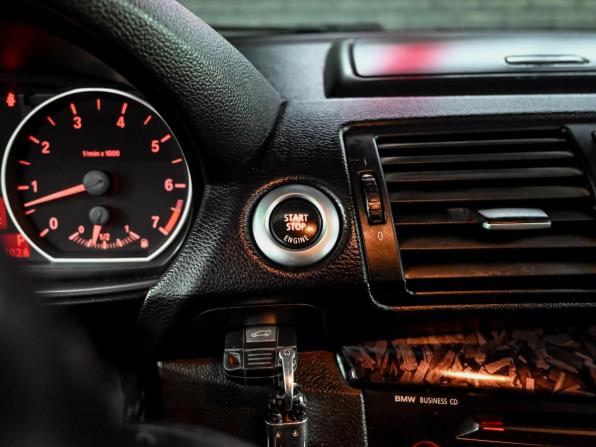 BMW 1 серии I (E81/E82/E87/E88) Рестайлинг с пробегом 2007 года, цена 925 000 рублей, 230015 км, хэтчбек, Автокод Объявления