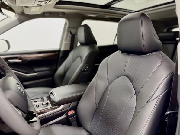 Toyota Highlander IV (XU70) с пробегом 2026 года, цена 5 400 000 рублей, 13 км, внедорожник, Автокод Объявления