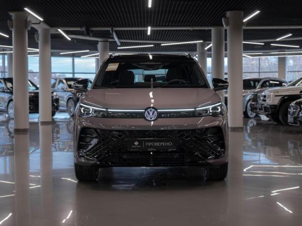 Volkswagen Tiguan III (China Market) с пробегом 2026 года, цена 4 830 000 рублей, 30 км, внедорожник, Автокод Объявления