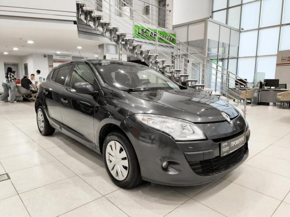Renault Megane III с пробегом 2011 года, цена 450 000 рублей, 465305 км, хэтчбек, Автокод Объявления