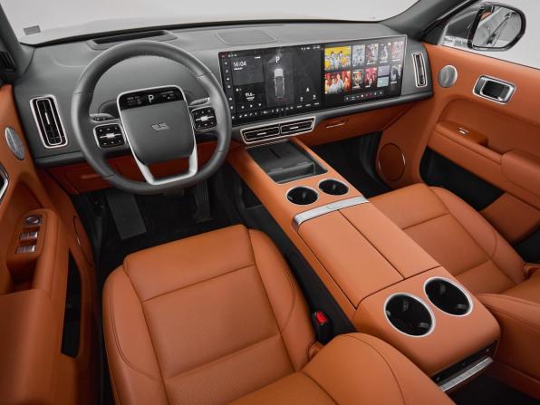 Li Auto (Lixiang) L9 I Рестайлинг с пробегом 2025 года, цена 8 979 000 рублей, 10 км, внедорожник, Автокод Объявления