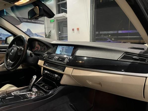 BMW 5 серии VI (F10/F11/F07) с пробегом 2010 года, цена 1 234 000 рублей, 284377 км, седан, Автокод Объявления