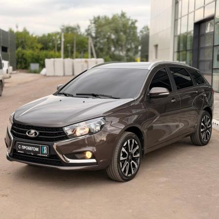 Lada (ВАЗ) Vesta I с пробегом 2022 года, цена 1 399 000 рублей, 34127 км, универсал, Автокод Объявления