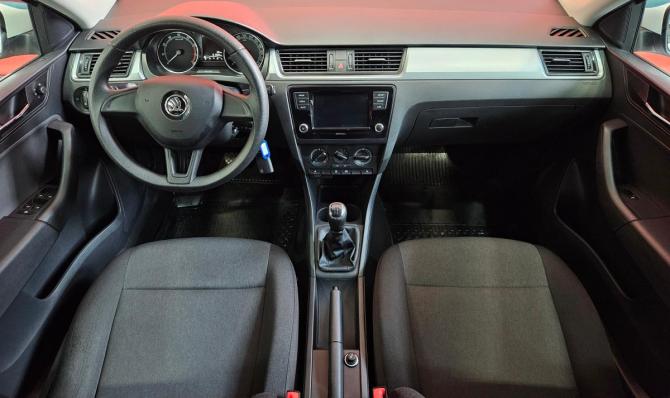 Skoda Rapid I Рестайлинг с пробегом 2019 года, цена 1 099 000 рублей, 161500 км, лифтбек, Автокод Объявления
