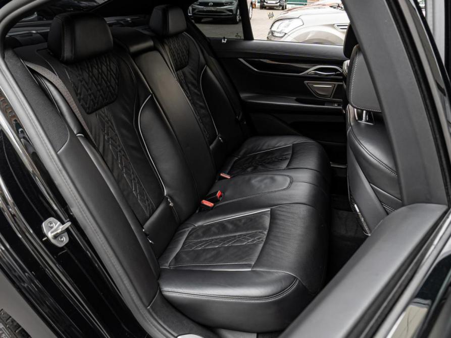 BMW 7 серии VI (G11/G12) Рестайлинг Краснодар  - изображение 10