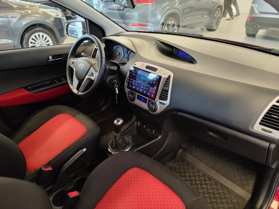 Hyundai i20 I Санкт-Петербург  - изображение 7