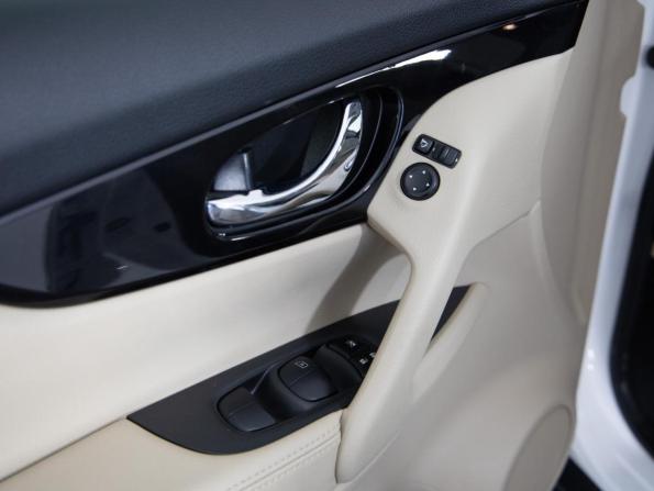 Nissan X-Trail III Рестайлинг с пробегом 2021 года, цена 2 699 000 рублей, 79686 км, внедорожник, Автокод Объявления