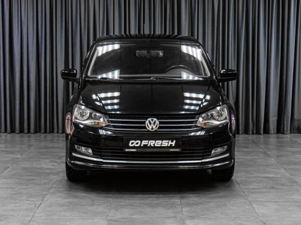 Volkswagen Polo V Рестайлинг с пробегом 2017 года, цена 1 279 000 рублей, 122283 км, седан, Автокод Объявления