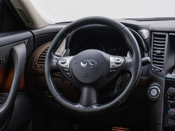 Infiniti QX70 с пробегом 2013 года, цена 1 674 000 рублей, 190857 км, внедорожник, Автокод Объявления