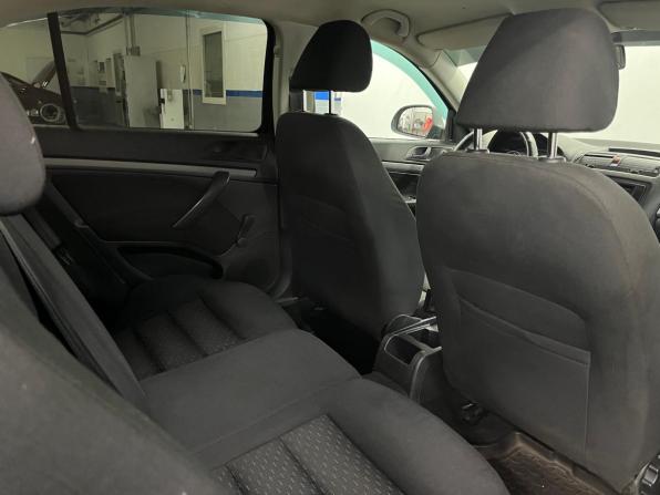 Skoda Octavia I (A4) Рестайлинг с пробегом 2010 года, цена 430 000 рублей, 270098 км, лифтбек, Автокод Объявления