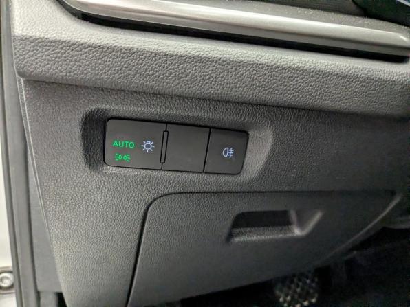 Skoda Octavia IV (A8) с пробегом 2021 года, цена 2 050 000 рублей, 142559 км, лифтбек, Автокод Объявления