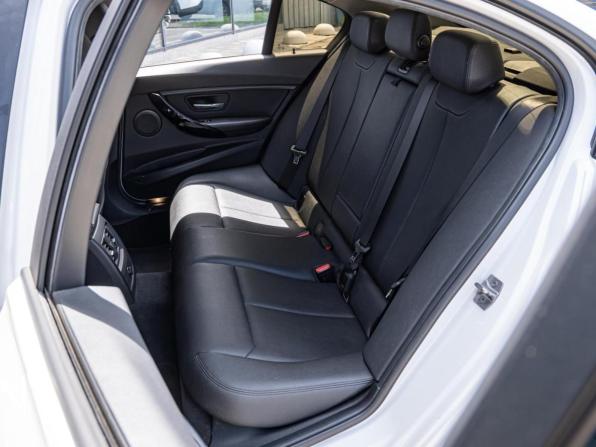 BMW 3 серии VI (F3x) Рестайлинг с пробегом 2018 года, цена 2 199 000 рублей, 79864 км, седан, Автокод Объявления