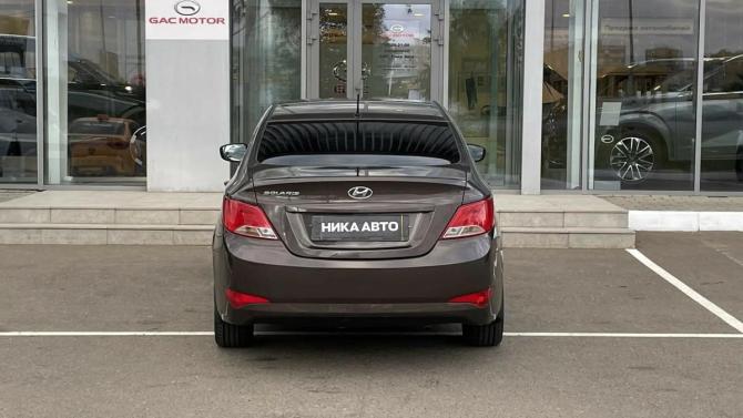 Hyundai Solaris I Рестайлинг с пробегом 2016 года, цена 890 000 рублей, 199207 км, седан, Автокод Объявления