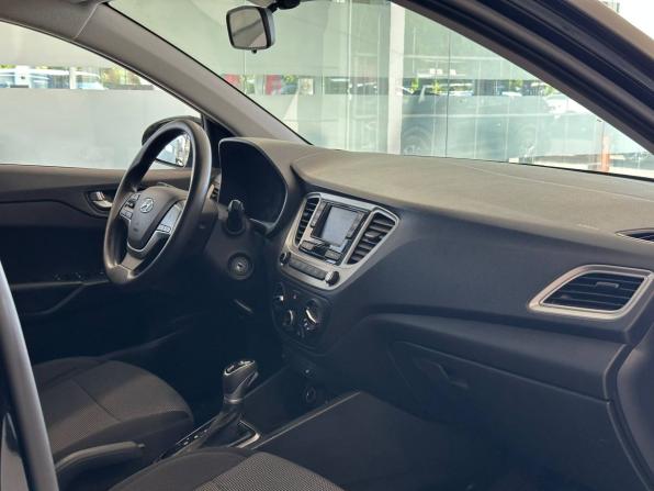 Hyundai Solaris II Рестайлинг с пробегом 2021 года, цена 1 367 000 рублей, 151225 км, седан, Автокод Объявления