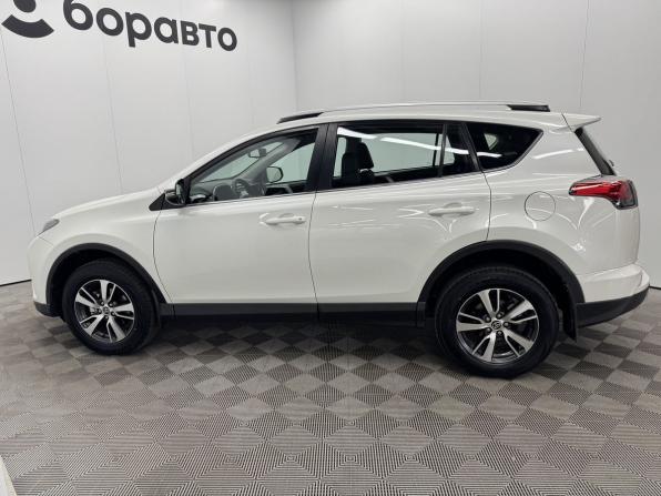 Toyota RAV4 IV (XA40) Рестайлинг с пробегом 2017 года, цена 2 440 000 рублей, 97581 км, внедорожник, Автокод Объявления