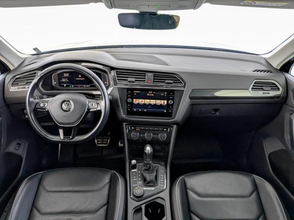 Volkswagen Tiguan II с пробегом 2019 года, цена 3 390 000 рублей, 36915 км, внедорожник, Автокод Объявления