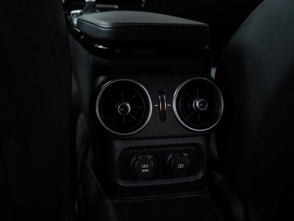 Kia Stinger I Рестайлинг с пробегом 2021 года, цена 2 695 000 рублей, 65647 км, лифтбек, Автокод Объявления