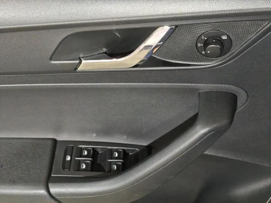 Skoda Rapid I Уфа  - изображение 19