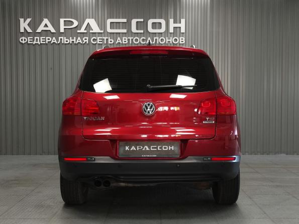 Volkswagen Tiguan I Рестайлинг с пробегом 2015 года, цена 1 375 000 рублей, 167955 км, внедорожник, Автокод Объявления