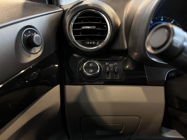 Chevrolet Orlando I с пробегом 2014 года, цена 1 040 000 рублей, 183676 км, компактвэн, Автокод Объявления