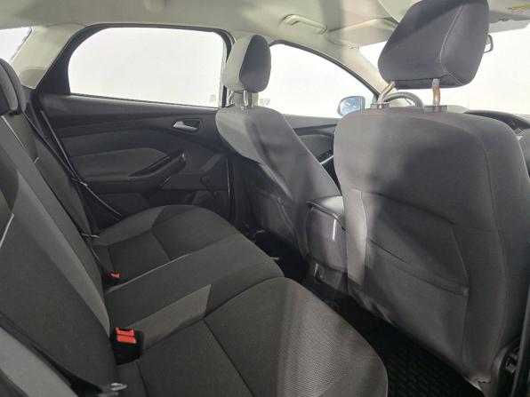 Ford Focus III с пробегом 2013 года, цена 950 000 рублей, 93793 км, хэтчбек, Автокод Объявления