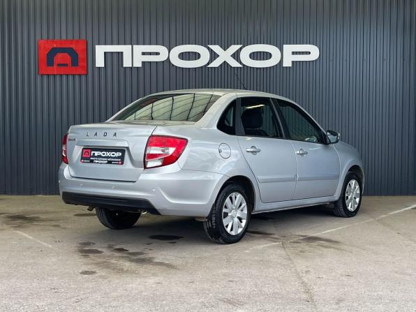 Lada (ВАЗ) Granta I Рестайлинг с пробегом 2019 года, цена 647 000 рублей, 96504 км, седан, Автокод Объявления