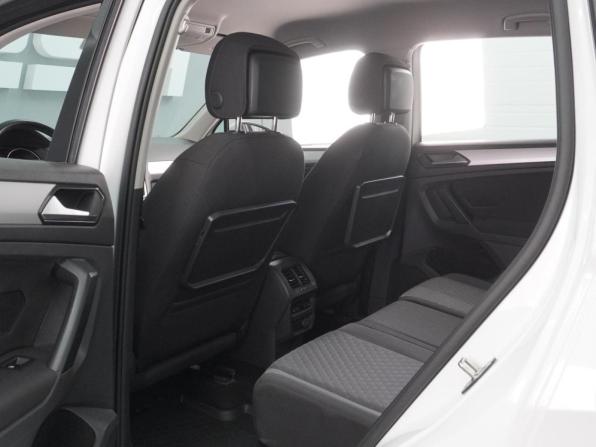 Volkswagen Tiguan II с пробегом 2018 года, цена 2 199 000 рублей, 101164 км, внедорожник, Автокод Объявления