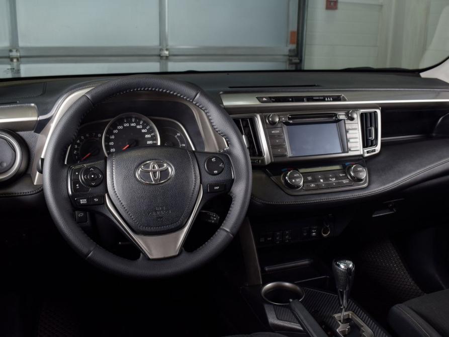 Toyota RAV4 IV (XA40) Кемерово  - изображение 15