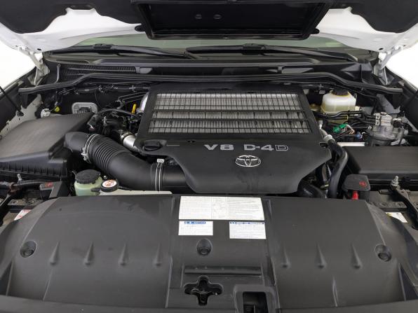 Toyota Land Cruiser 200 Series Рестайлинг 2 с пробегом 2016 года, цена 6 900 000 рублей, 74780 км, внедорожник, Автокод Объявления
