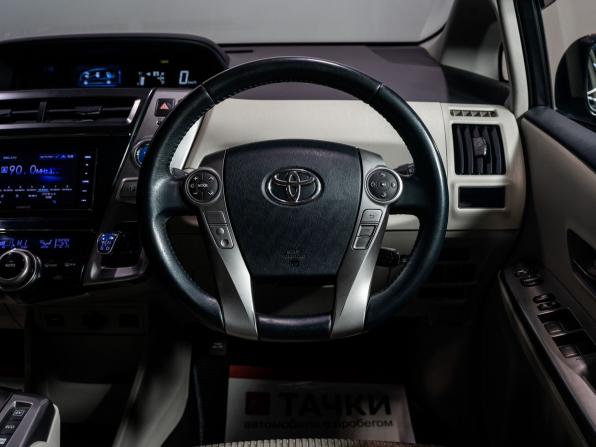 Toyota Prius Alpha I (ZVW40/41) Рестайлинг с пробегом 2019 года, цена 1 880 000 рублей, 123700 км, универсал, Автокод Объявления