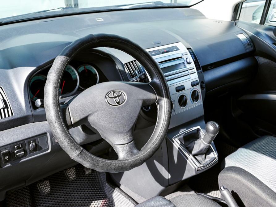 Toyota Corolla Verso I Рестайлинг 2 Екатеринбург  - изображение 13